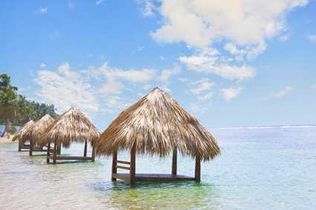 Hotel Embassy Suite Los Marlins Beach